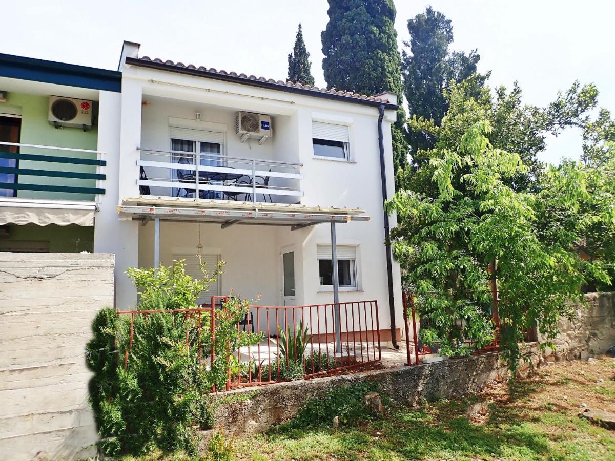 Apartment Maca Starigrad Exterior photo