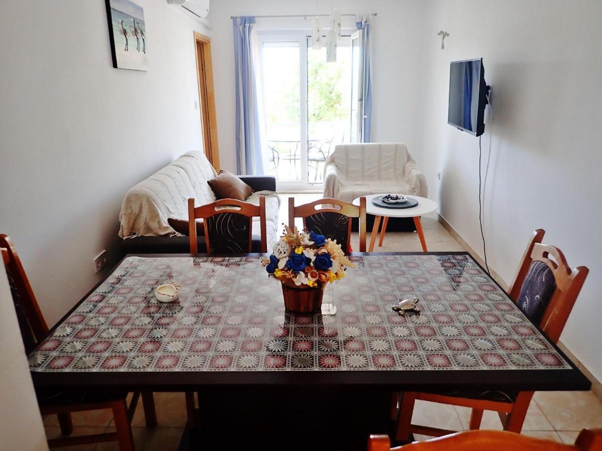 Apartment Maca Starigrad Exterior photo
